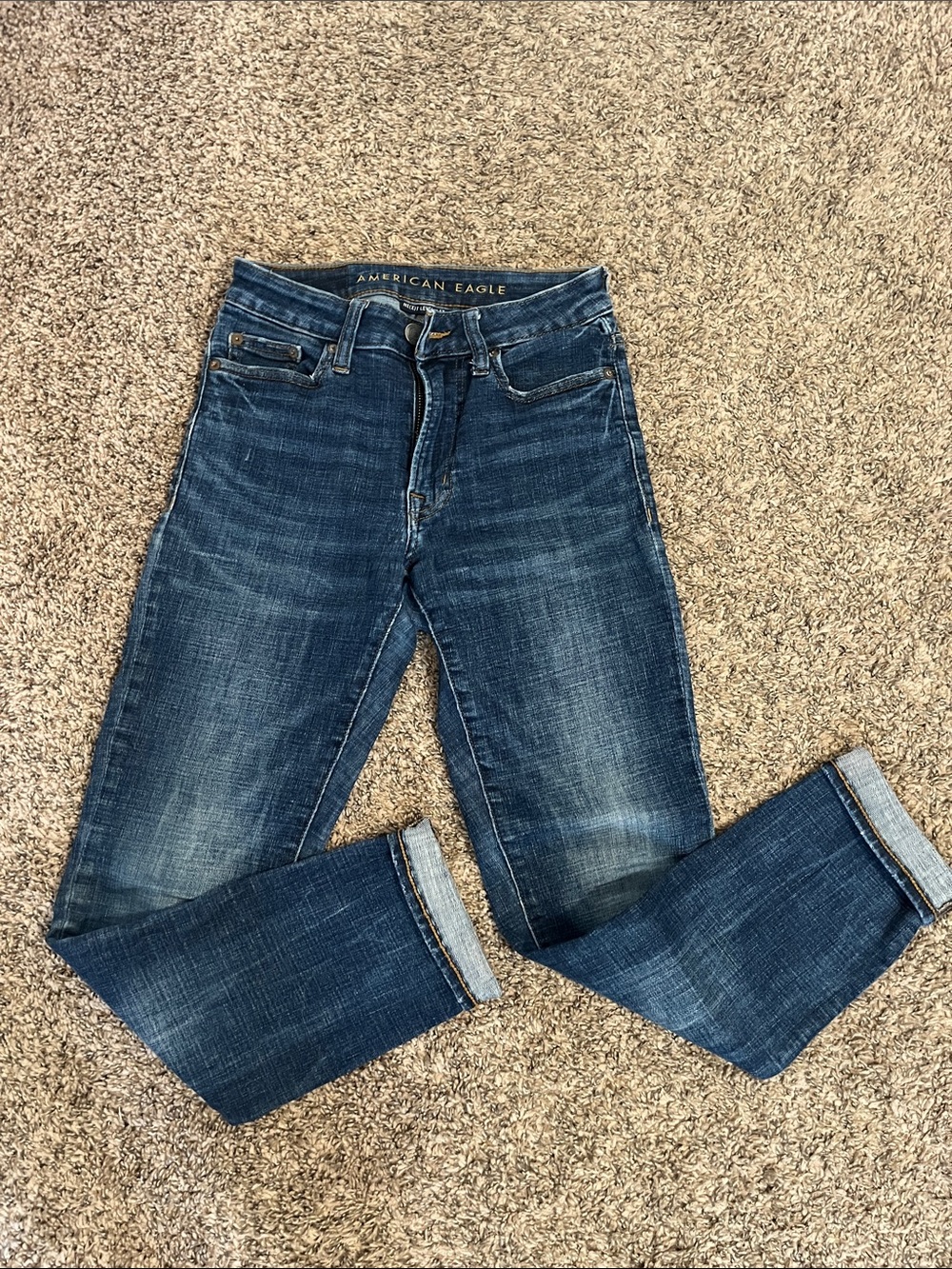 🇺🇸 American Eagle Outfitters Women's Dark Blue Skinny Jeans